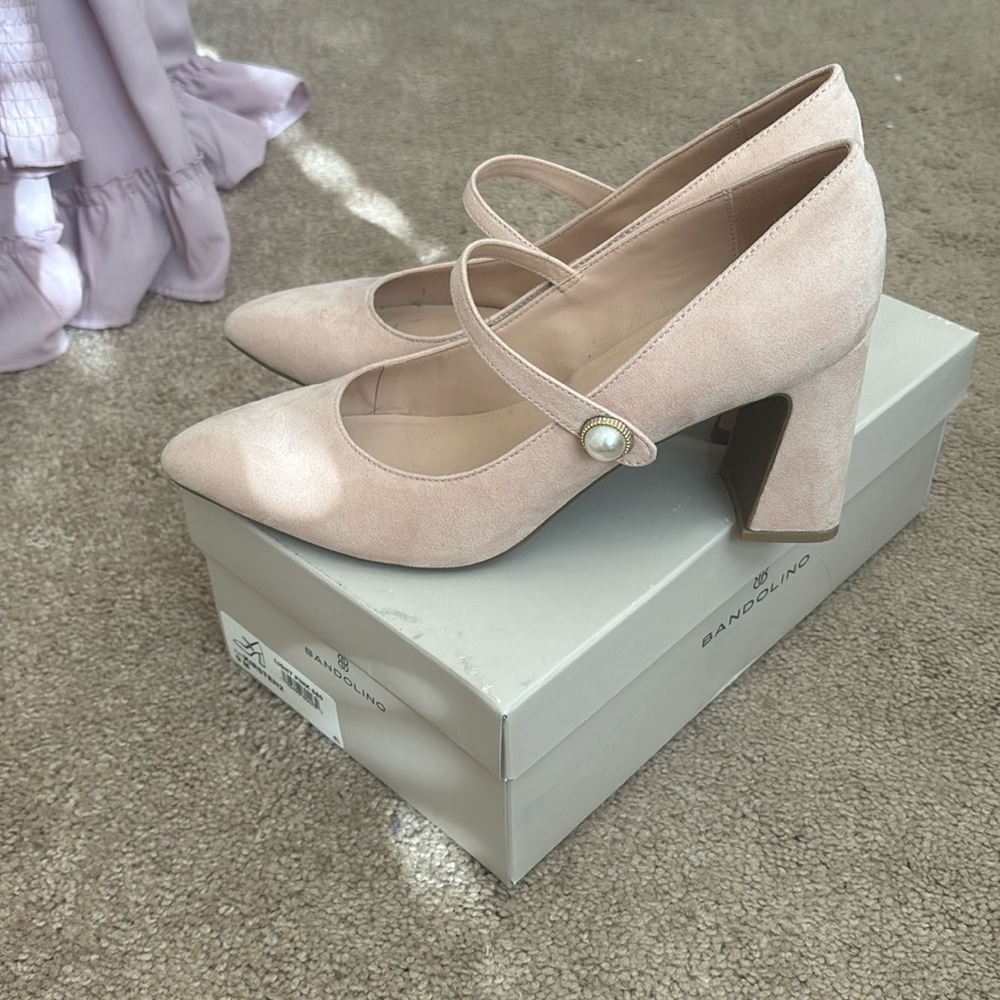 Bandolino Kirsten Heel